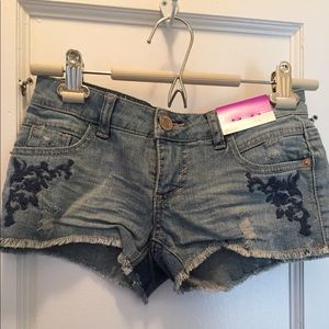 Mossimo Supply Embroidered NWT Denim Short Shorts